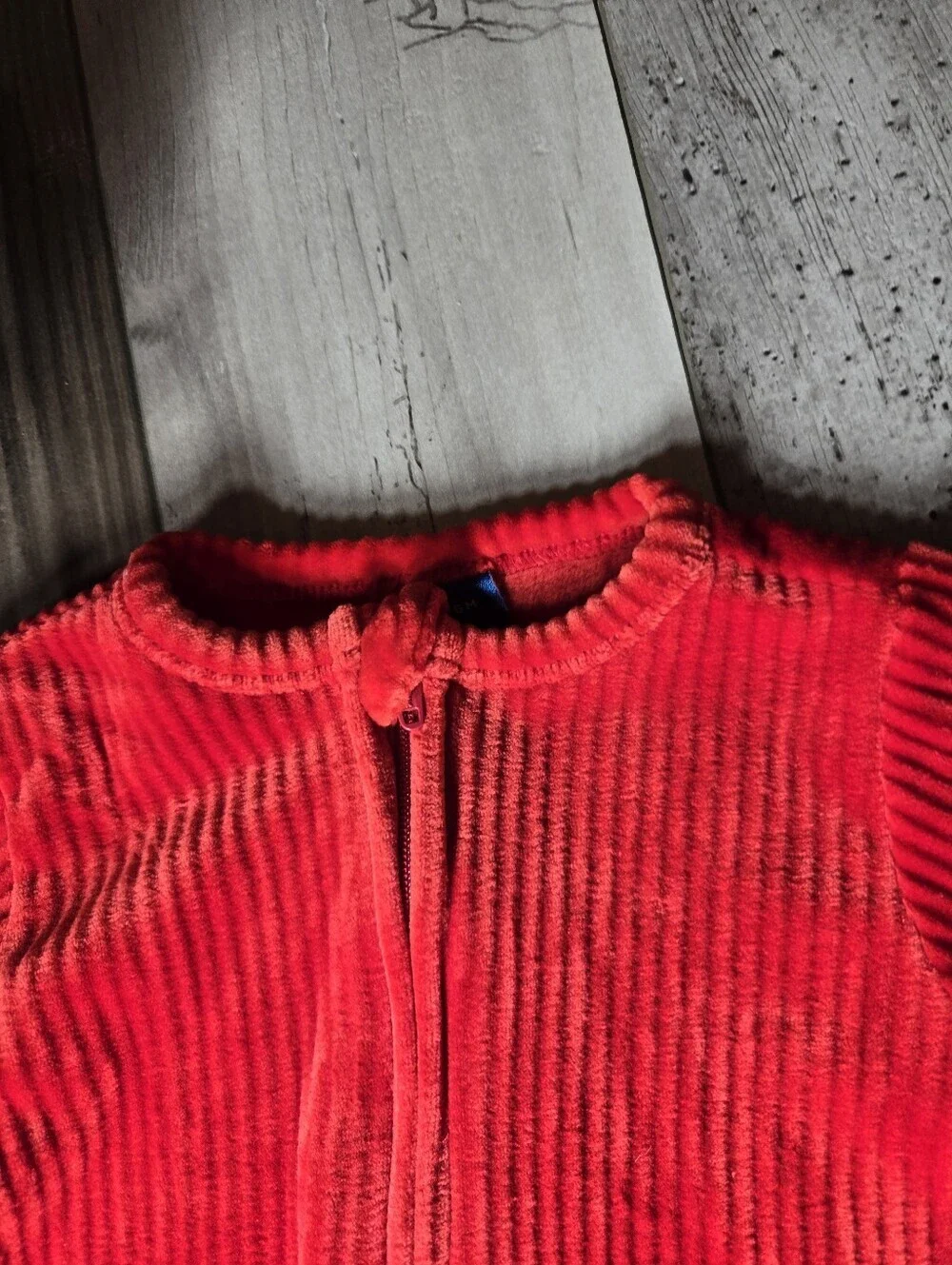 Old Navy Red Ribbed Fleece-Lined Footed One-Piece Pajamas Size 3-6M Baby NWOT